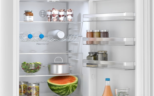 KGN392WDFG, Free-standing fridge-freezer with freezer at bottom