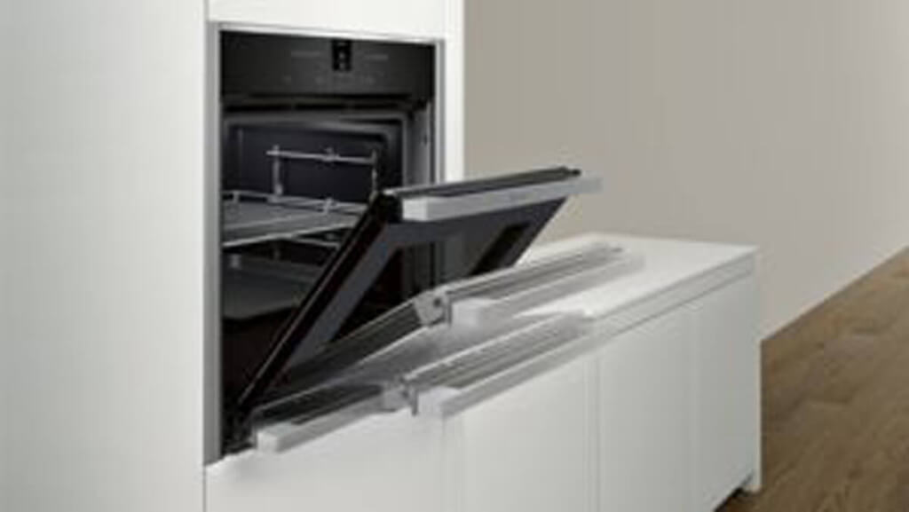 Neff B57CR22N0B, Built-in oven