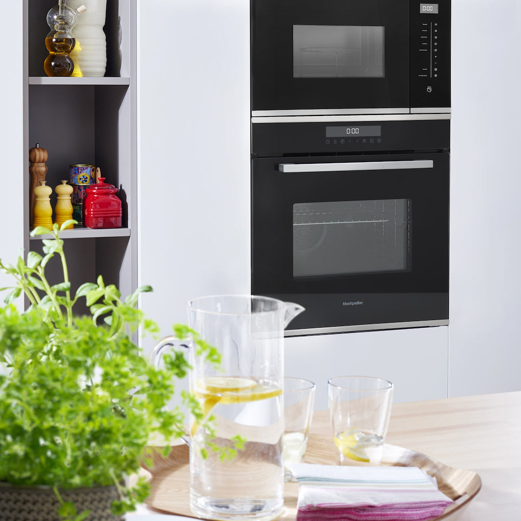 Montpellier SFO73B Single Oven