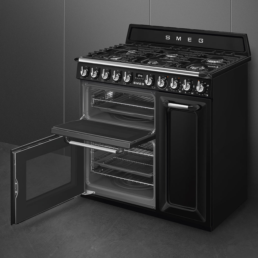 Smeg TR93B Dual Fuel Range Cooker