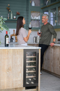 Undercounter Single Zone Wine Cabinet