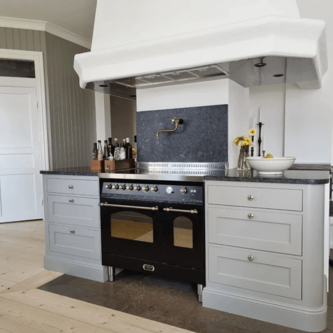 Dolcevita 90 cm Double Electric Oven Ceramic Fuel Cooker - Black Matte - Brass Finish - Lofra Cookers