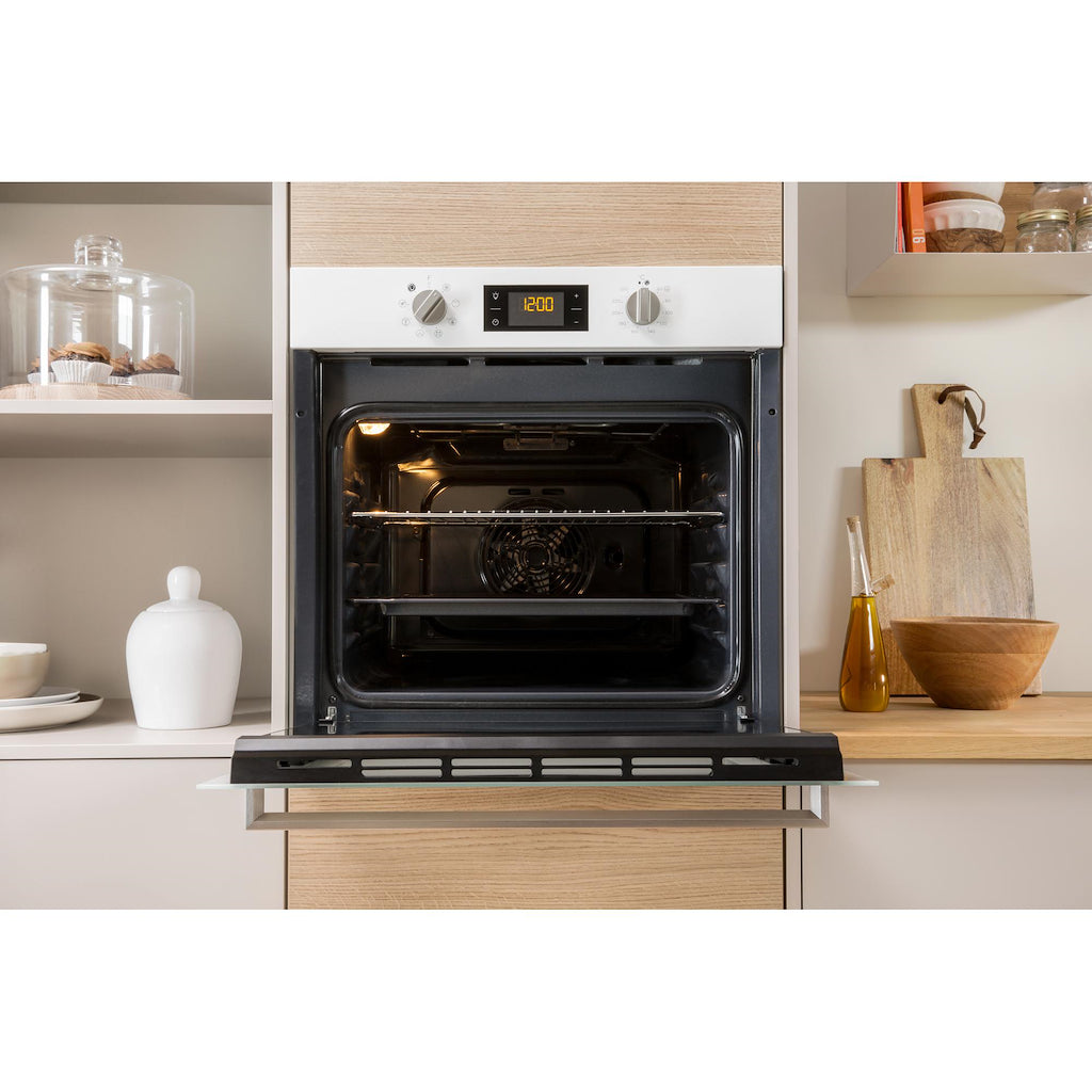 TURN&GO - Single Fan Oven - 66L - Digital Display - White With Click&Clean and Tilting Grill