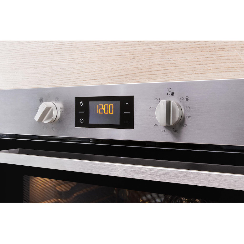 TURN&GO - Single Fan Oven - 66L - Digital Display - Stainless Steel With Click&Clean and Tilting Grill