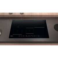 Hotpoint 77cm Induction Hob with MyMenu
